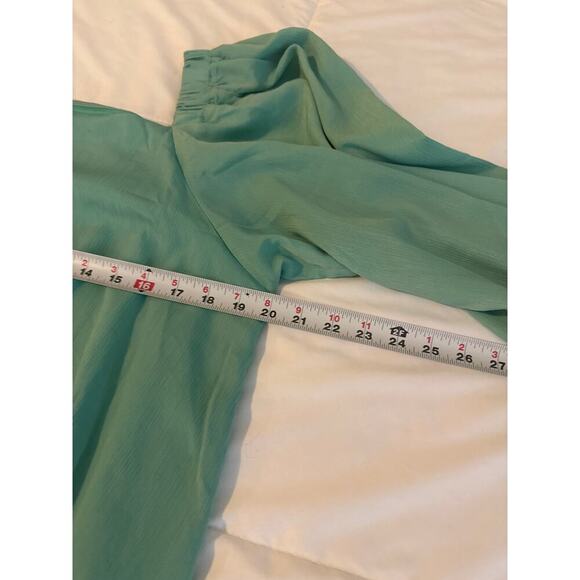 Easel Mint Green Puff
Sleeve Peasant Blouse - Ruched Square Neck Boho
Top Size L - Picture 9 of 9
